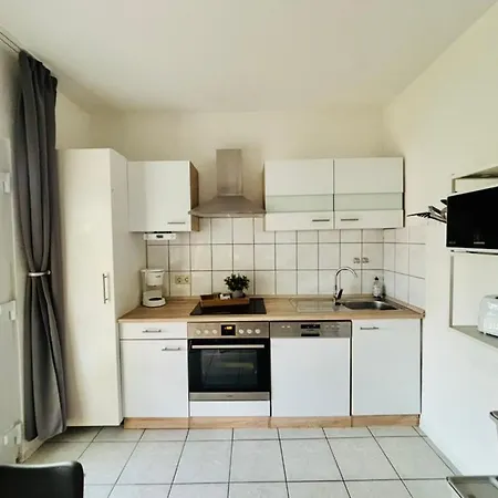 Hundefreundliches Ferienhaus Usedom בית נופש Lutow